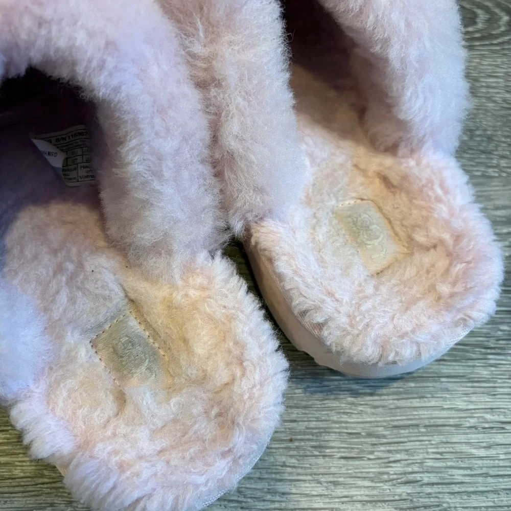 UGG Girls Cozy II Glitter Slippers Size 5 Lavender Purple Pink Fluffy Sparkly